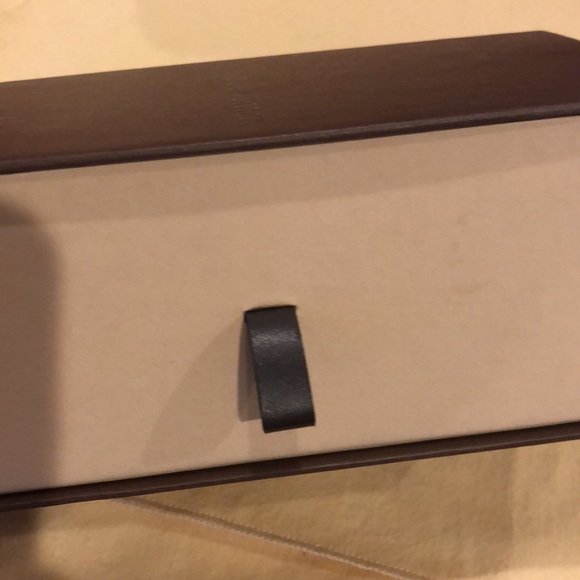 Louis Vuitton Box - Picture 4 of 8